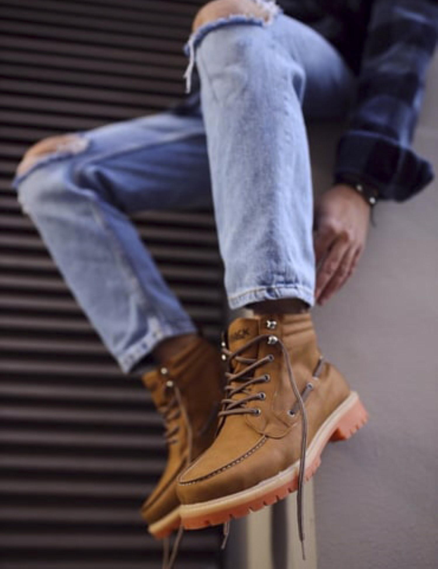 Ανδρικά ταμπά μποτάκια δερματίνη τρακτερωτή σόλα B20 φωτογραφία